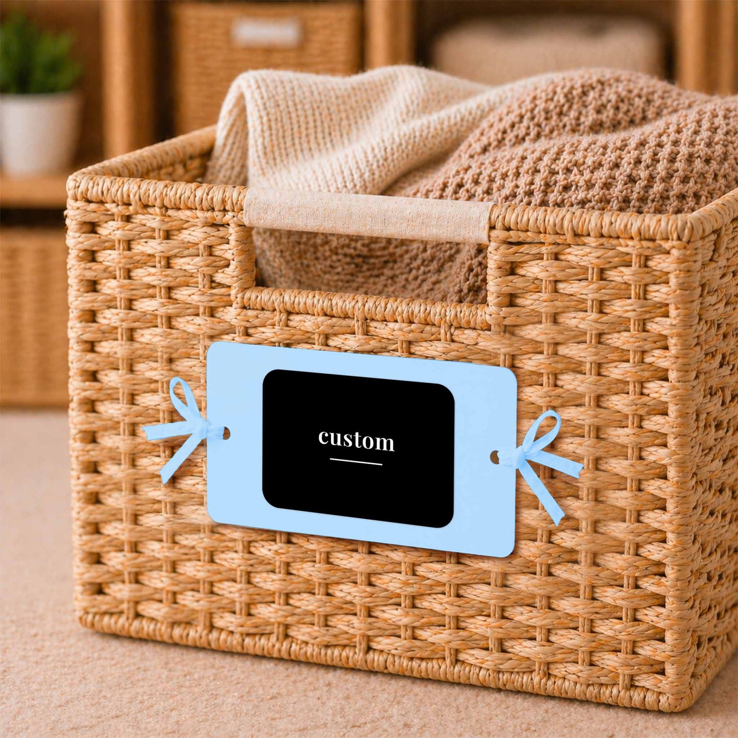 Custom - Landscape Minimalist Loop Tags