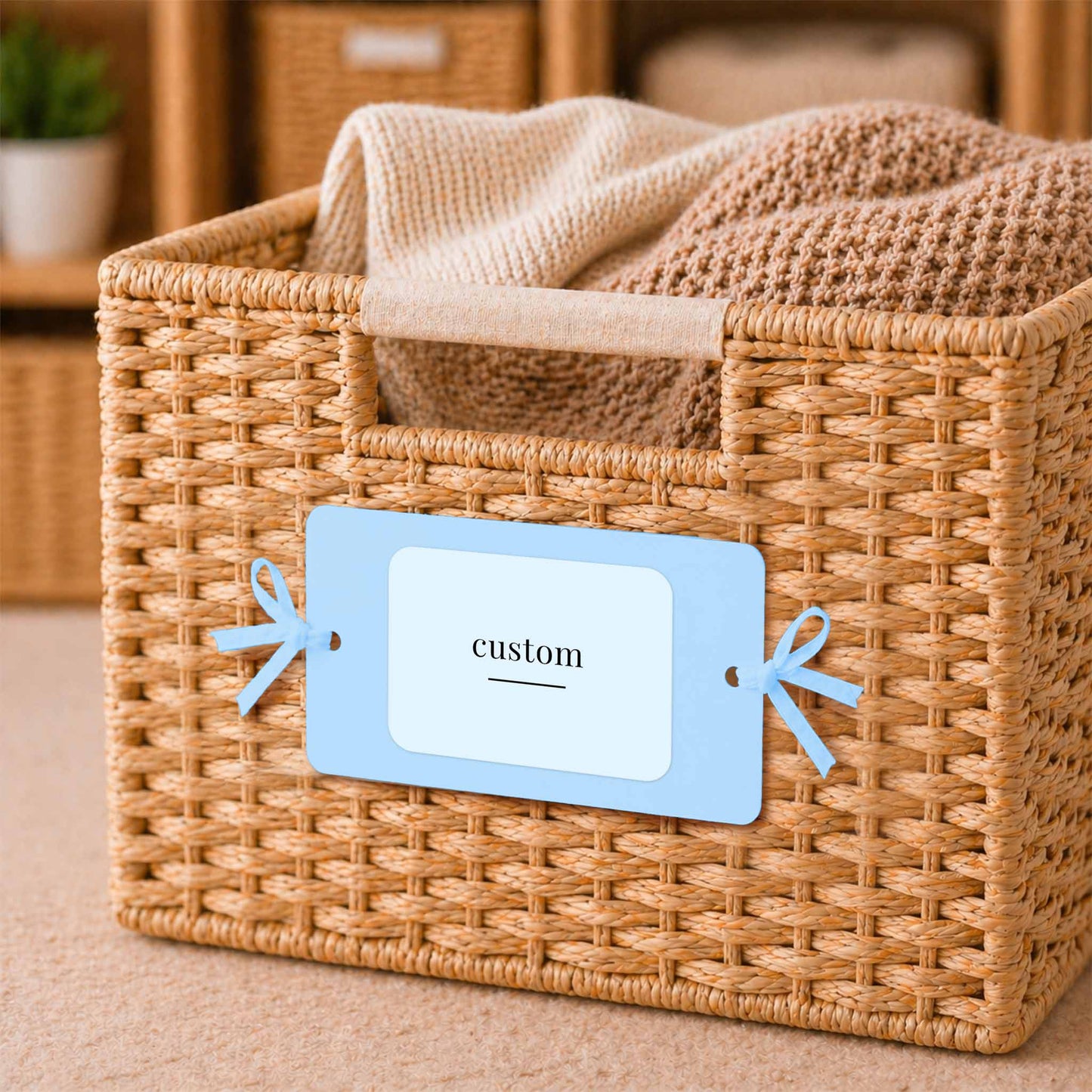Custom - Landscape Minimalist Loop Tags