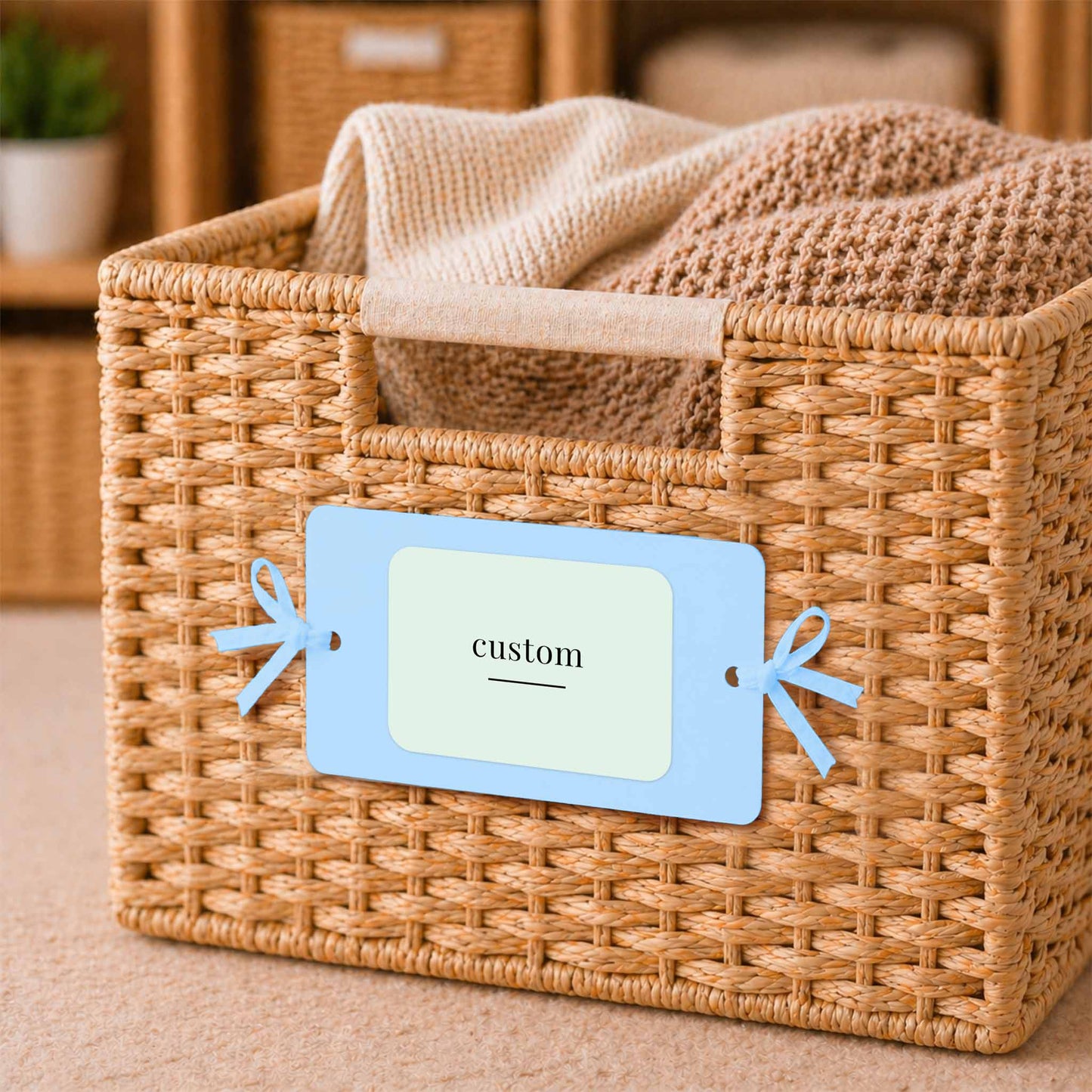 Custom - Landscape Minimalist Loop Tags