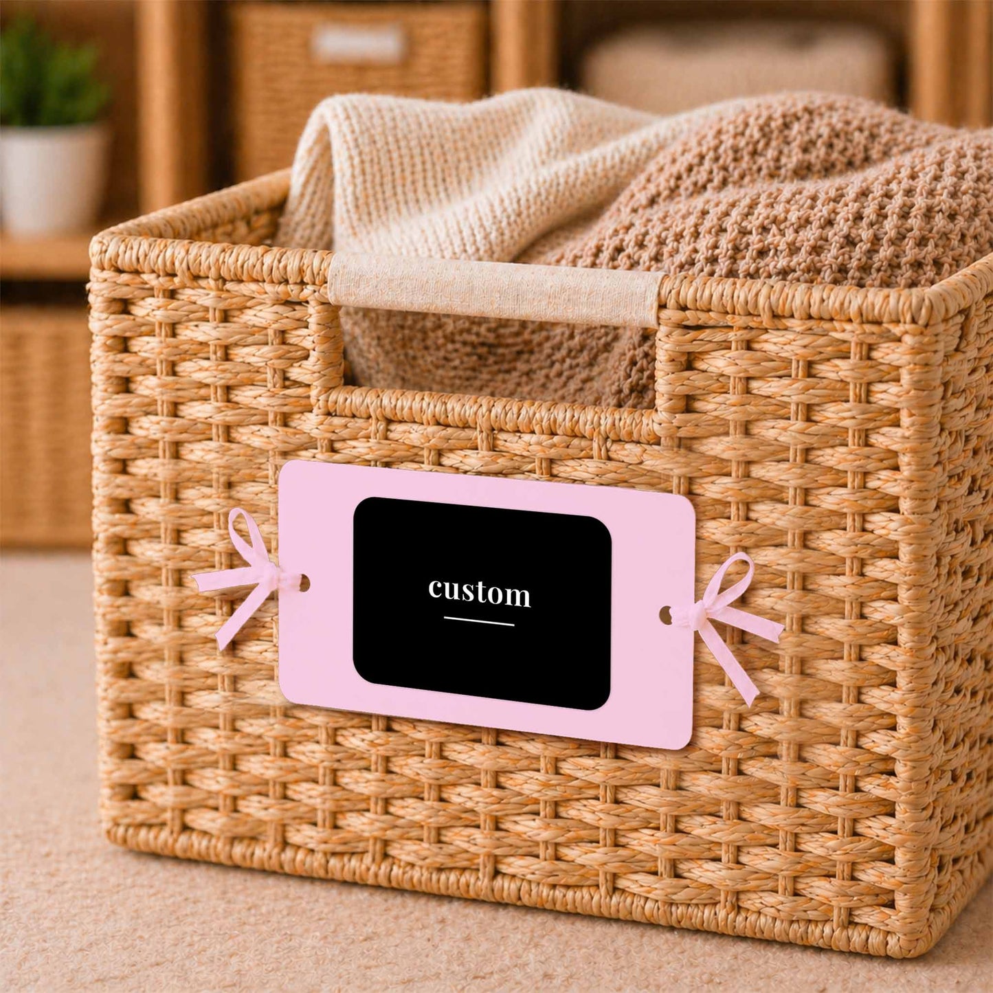 Custom - Landscape Minimalist Loop Tags