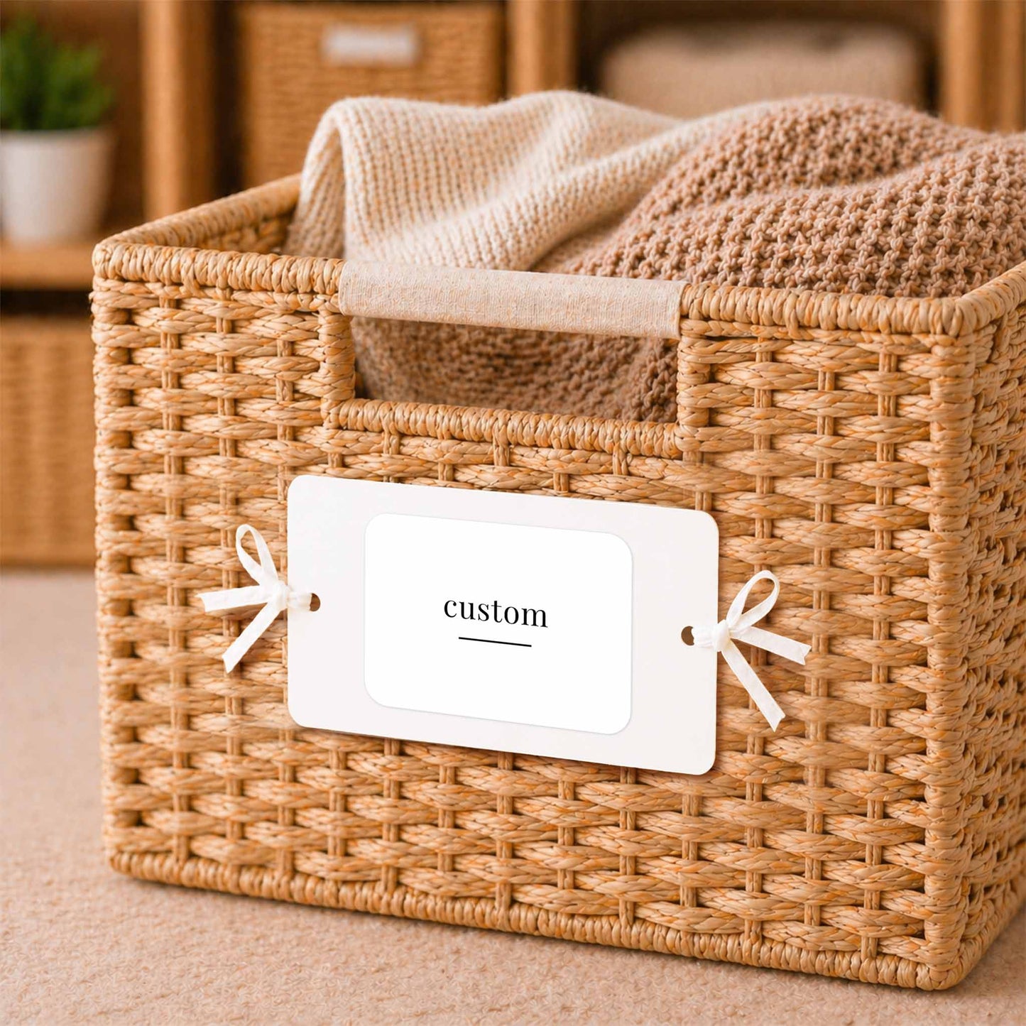 Custom - Landscape Minimalist Loop Tags